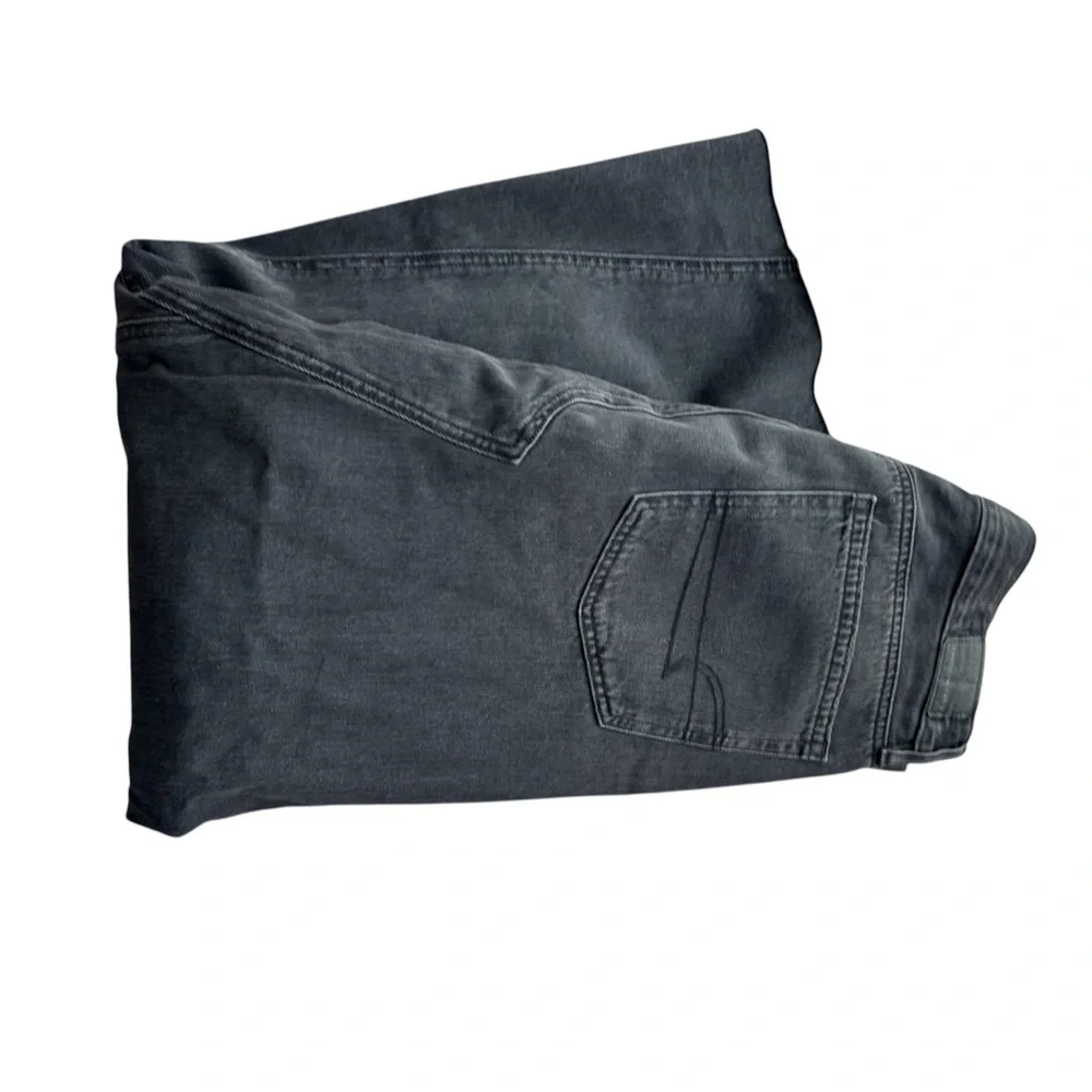REDUCED🎈NWT size 12 American Eagle Outfitters Black High-Rise Maxi Jeans - Picture 4 of 4